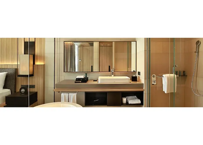 Royal Tulip Gunung Geulis Resort And GolfHotel di Bogor